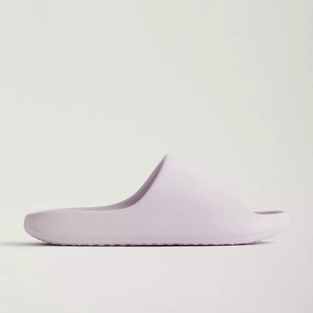Urban outfitters Mens lavender slides